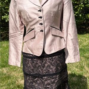 Kay Unger Cream Blazer with Notched Lapels and Structured Shoulders